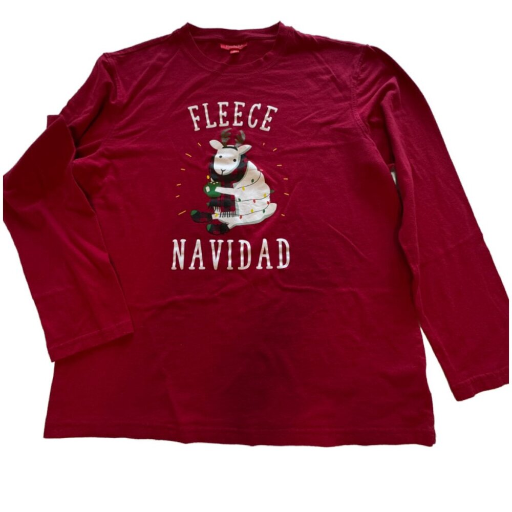 Macy's Mens Christmas Long Sleeve T-Shirt Red "Fleece Navidad" Spanish Top L